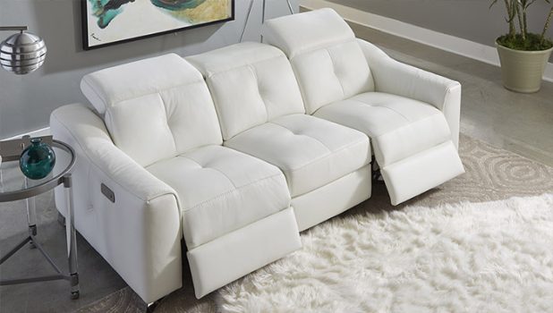 Sofas & Sectionals