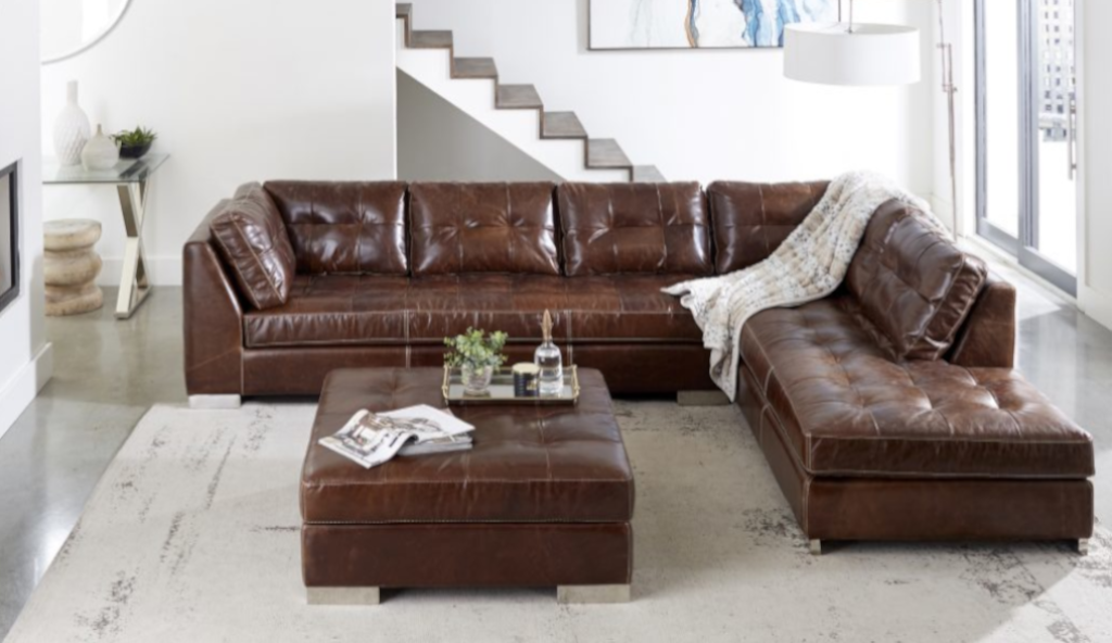 Omnia Leather, Omnia Leather Couch